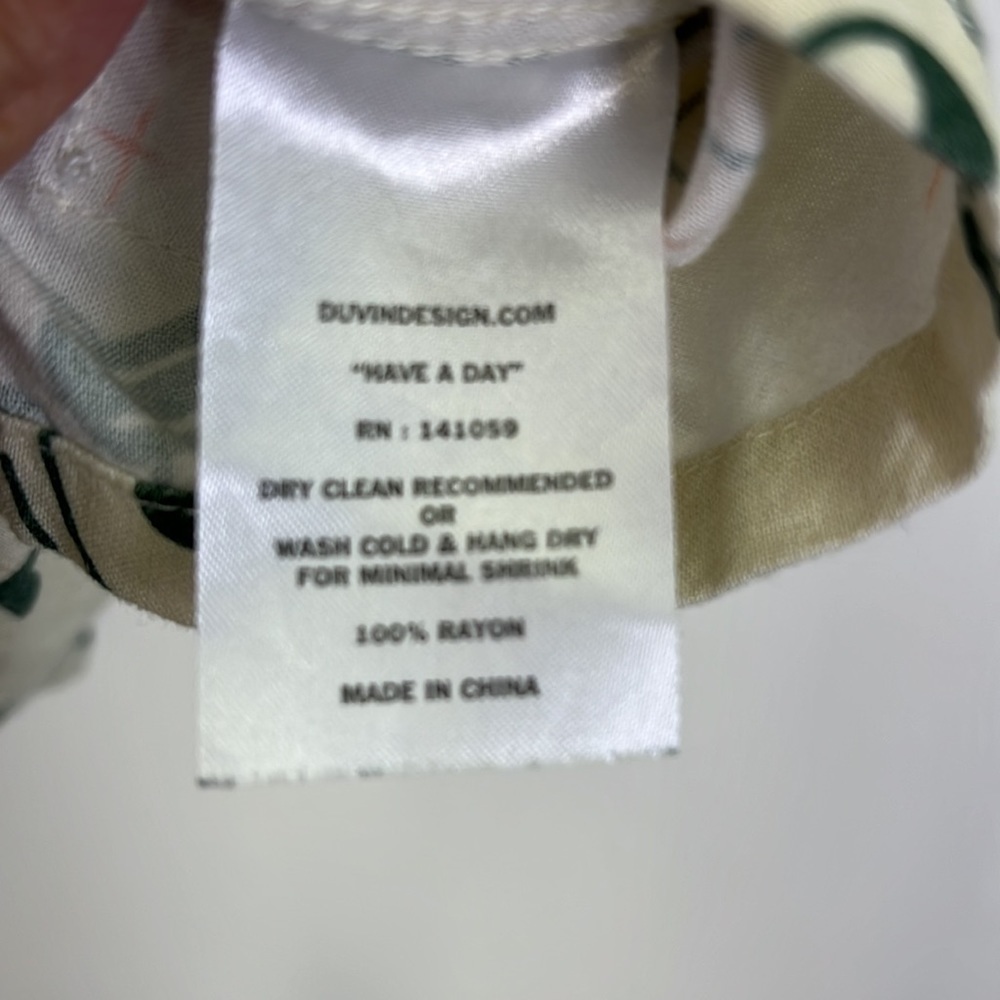 Duvin - Beige Taco Guacamole Fun Graphic Short Sleeve Button Up Size Small - Picture 9 of 12